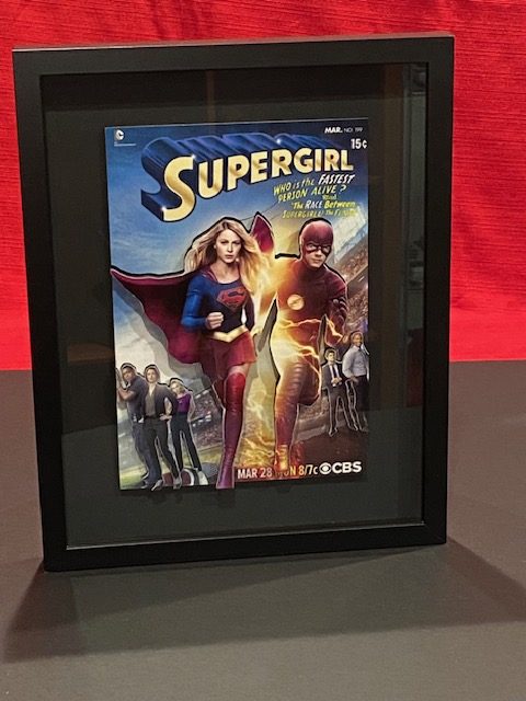 Supergirl CW Running with Flash